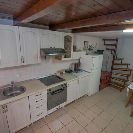 House Jasna